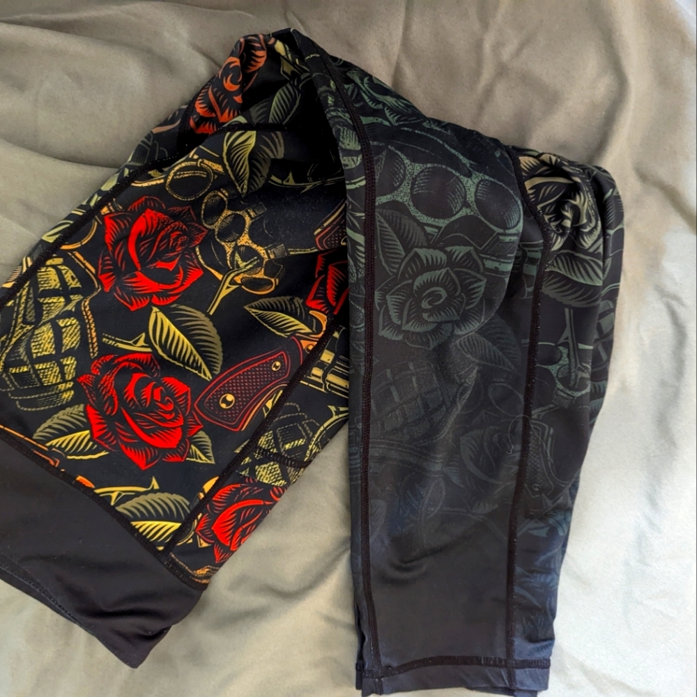 Cvg dressed to kill Capri leggings